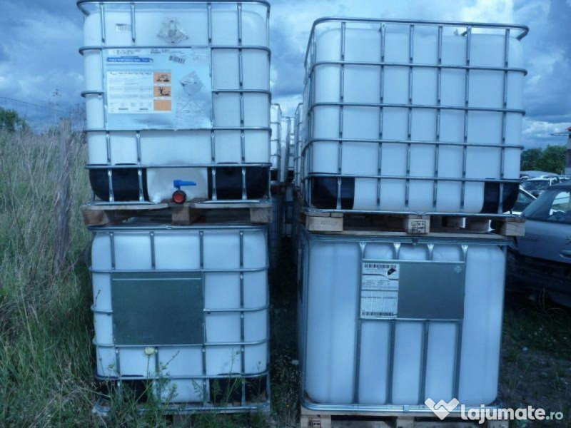 Bazine plastic (1.000 L.) cu suporti metalici 