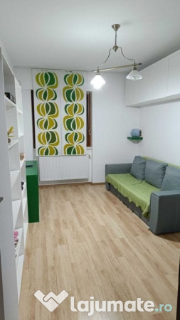 Închiriez Apartament de 2 camere, 70 mp - Cartier Latin 