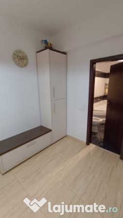 Închiriez Apartament de 2 camere, 70 mp - Cartier Latin 