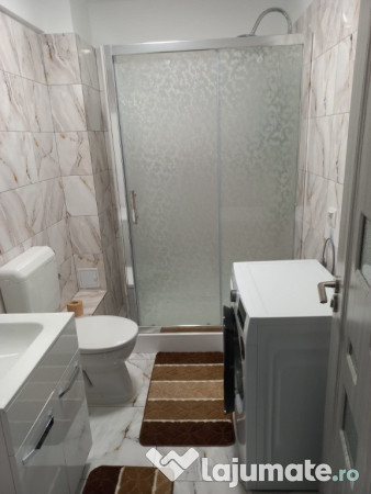 Inchiriez apartament 2 camere zona Unirii