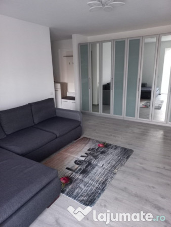 Inchiriez apartament 2 camere zona Unirii