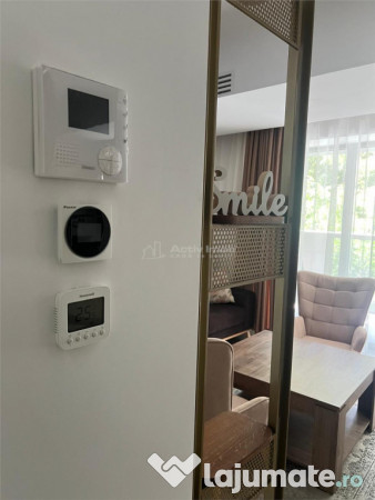 2 Camere, Lux, Cortina Academy, 3 min Metrou Academia Milita 