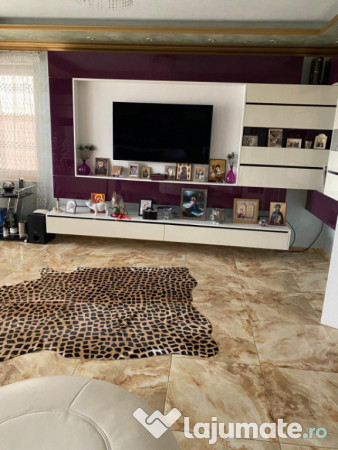 Casă de lux cu piscină ???? vedere Lac Siutghiol | Ovidiu