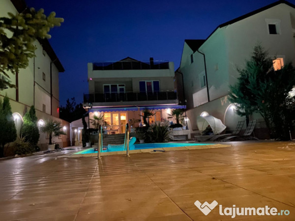 Casă de lux cu piscină ???? vedere Lac Siutghiol | Ovidiu