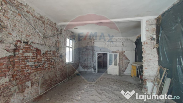 De vanzare spațiu comercial 68 mp flexibil cu posibilita... 