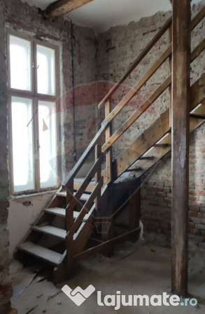 De vanzare spațiu comercial 68 mp flexibil cu posibilita... 