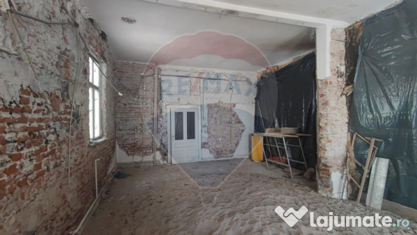 De vanzare spațiu comercial 68 mp flexibil cu posibilita... 