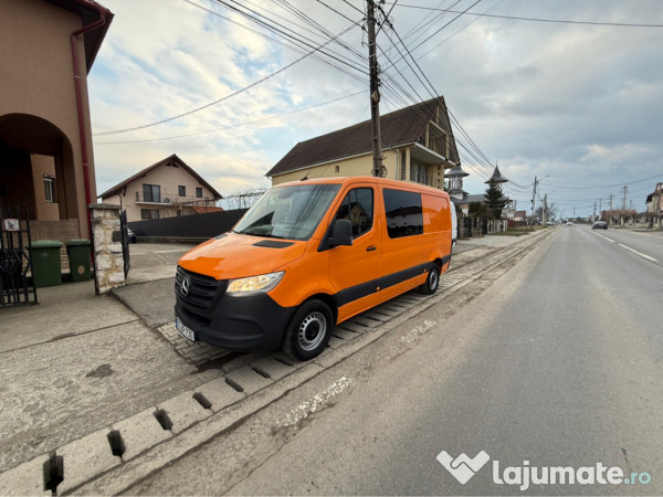 Mercedes Sprinter 316 6 locuri 3500kg la cârlig 