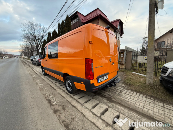 Mercedes Sprinter 316 6 locuri 3500kg la cârlig 