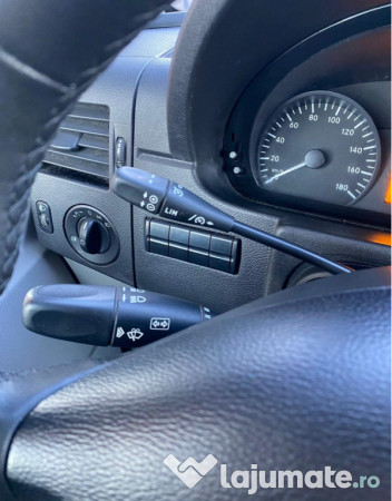Mercedes Sprinter 316 CDI 6 locuri 3500 kg remorcă 