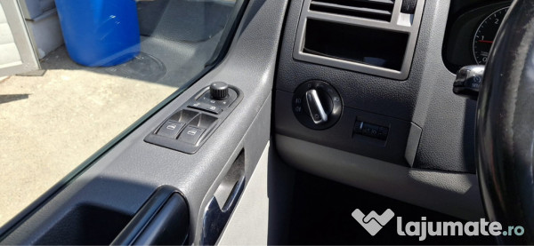 Vw t5 caravelle autoturism 