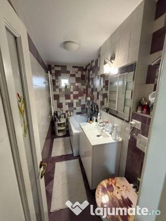 Apartament renovat modern