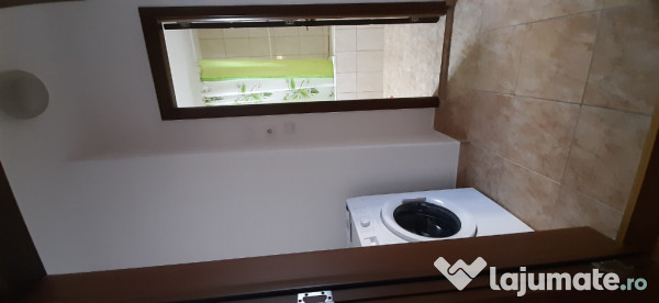 Proprietar, închiriez apartament 2 camere, zona Timpuri Noi 