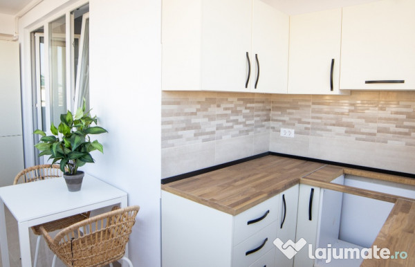 2 camere Militari Residence 