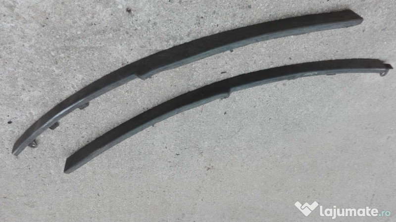 Extensii - spoiler sub bara Opel Insignia