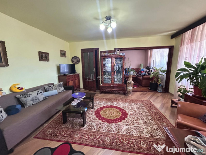 Resita, 4 Cam, cf.1 Sporit, semidec.Ultracentral.