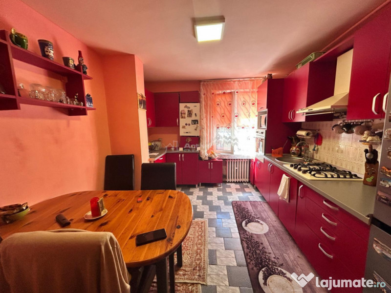 Resita, 4 Cam, cf.1 Sporit, semidec.Ultracentral.