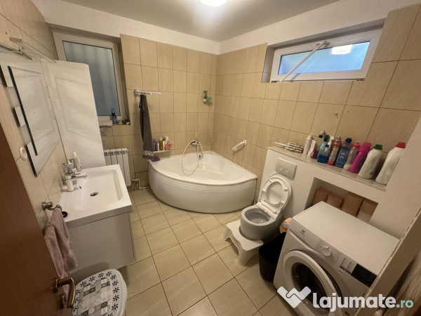 Casa / Vila zona Coiciu 