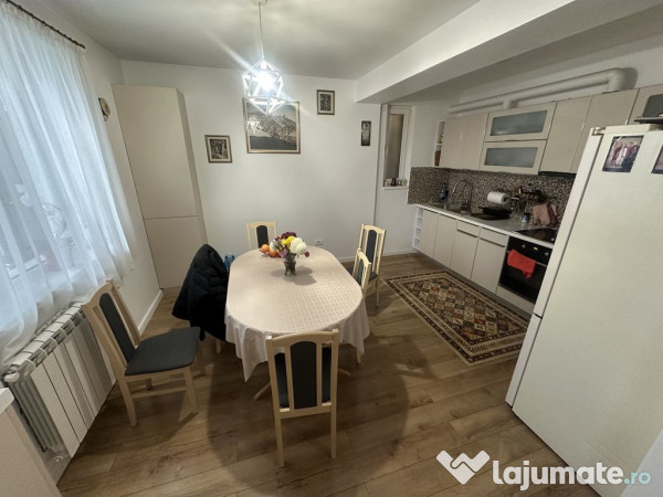 Casa / Vila zona Coiciu 