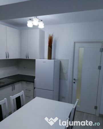 Garsoniera zona Calea Calarasilor 