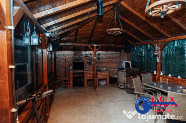 ID 6657 EXCLUSIVITATE - Vila de tip P+M+pod de vanzare 