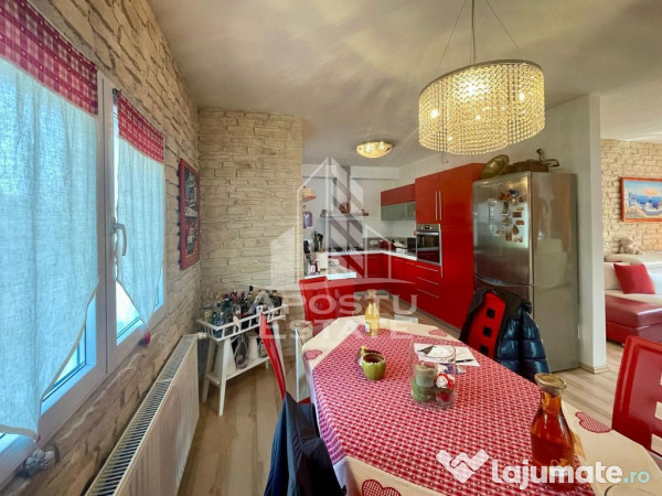 Vila cu terasa si piscina in Zadareni 