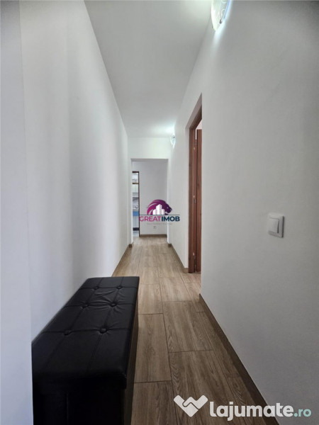 1 camera dintr-un apartament cu 3 camere.