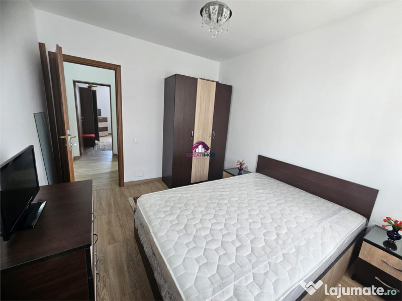 1 camera dintr-un apartament cu 3 camere.