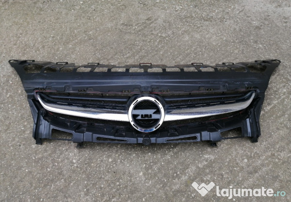 Grila radiator Opel Astra J facelift