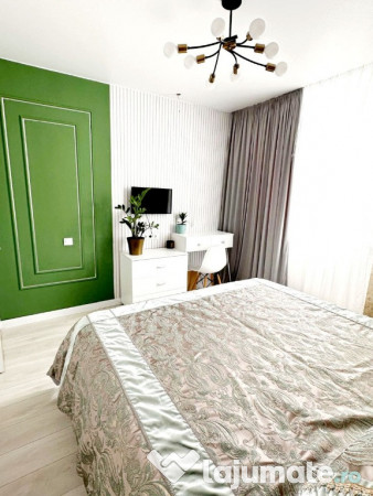 De vanzare 3 camere pe Calea Bucuresti 