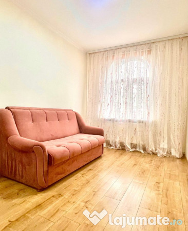 Va propunem spre inchiriere un apartament situat in zona Carfil 