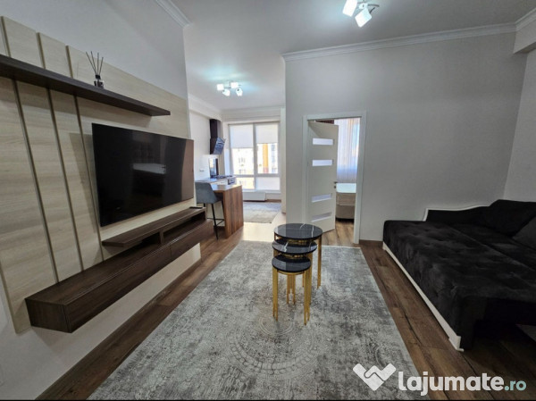 Se inchiriaza apartament in zona Tractorul 