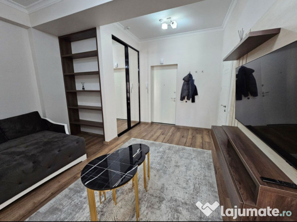 Se inchiriaza apartament in zona Tractorul 