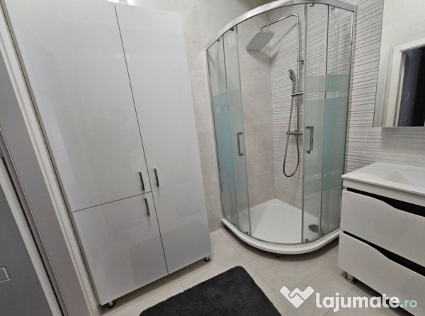 Se inchiriaza apartament in zona Tractorul 