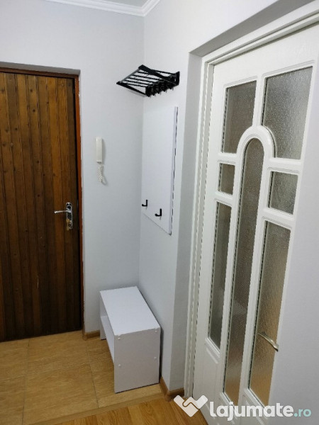 Se inchiriaza apartament in zona Uzina 2 
