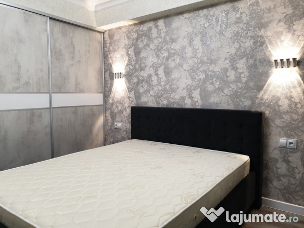 Zona Triaj de cumparat apartament 2 cam