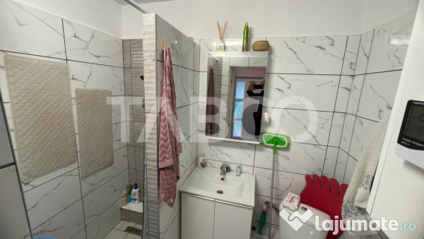 Casa cu curte de vanzare mobilata si renovata - mutare ime