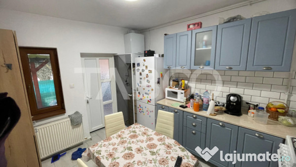 Casa cu curte de vanzare mobilata si renovata - mutare ime