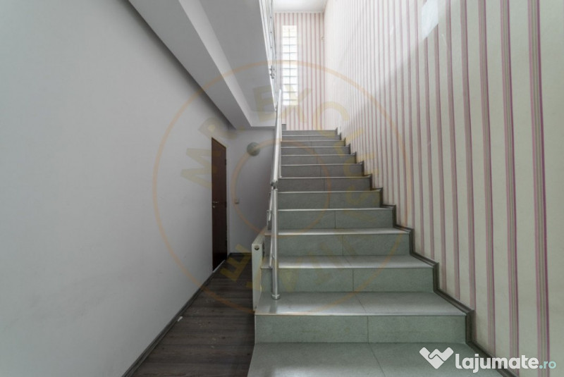 Cladire multifunctionala P+3E+M - ultracentral Pitesti