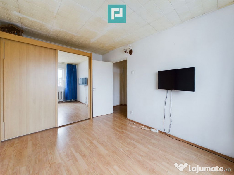 Apartament cu 2 camere în Vlaicu 