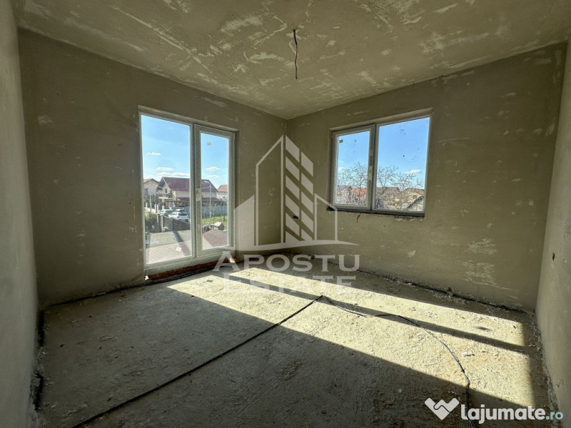 Casa tip Duplex in Giroc la asfalt cu toate utilitatile. ...