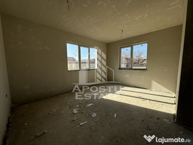 Casa tip Duplex in Giroc la asfalt cu toate utilitatile. ...