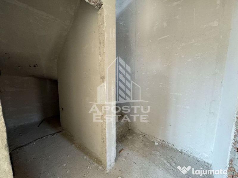 Casa tip Duplex in Giroc la asfalt cu toate utilitatile. ...