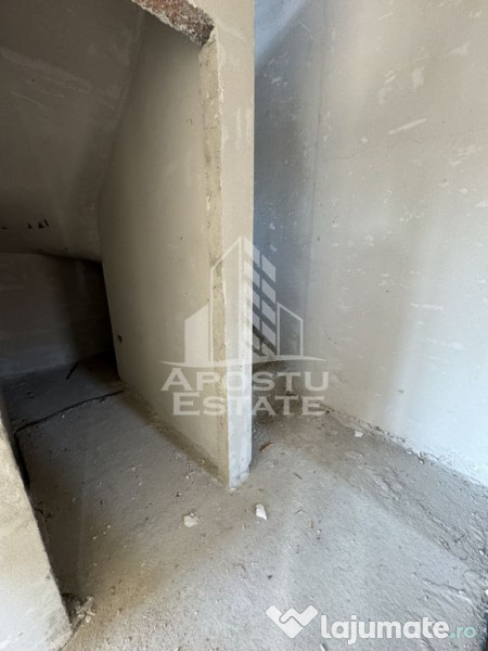 Casa tip Duplex in Giroc la asfalt cu toate utilitatile. ...