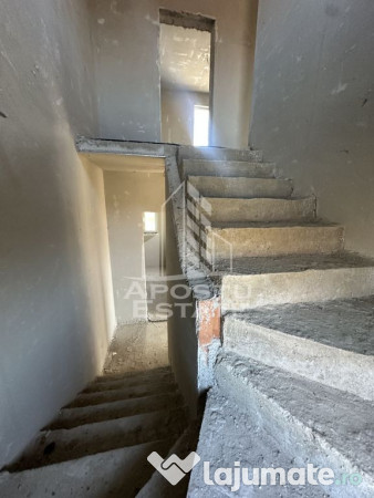 Casa tip Duplex in Giroc la asfalt cu toate utilitatile. ...