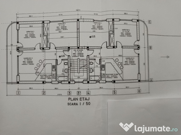 Otopeni central vila p+1 (400mp cu 3 apartamente) si 1000mp.teren 