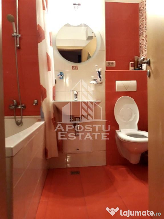 Apartament 2 camere , decomandat, zona Circumvalatiunii