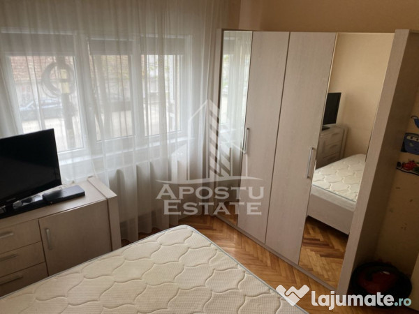 Apartament 2 camere decomandat, etaj 1, centrala proprie,...