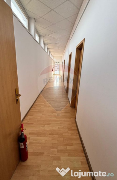 Spațiu de birouri de 431mp în zona Kaufland Medias 