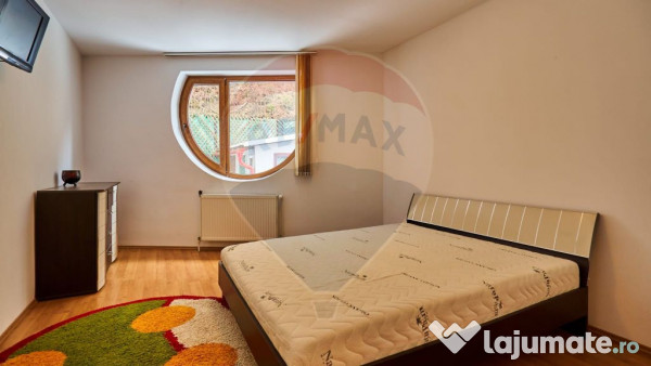 Vila/ Casa de vacanta Predeal/ piscina interioara ! 